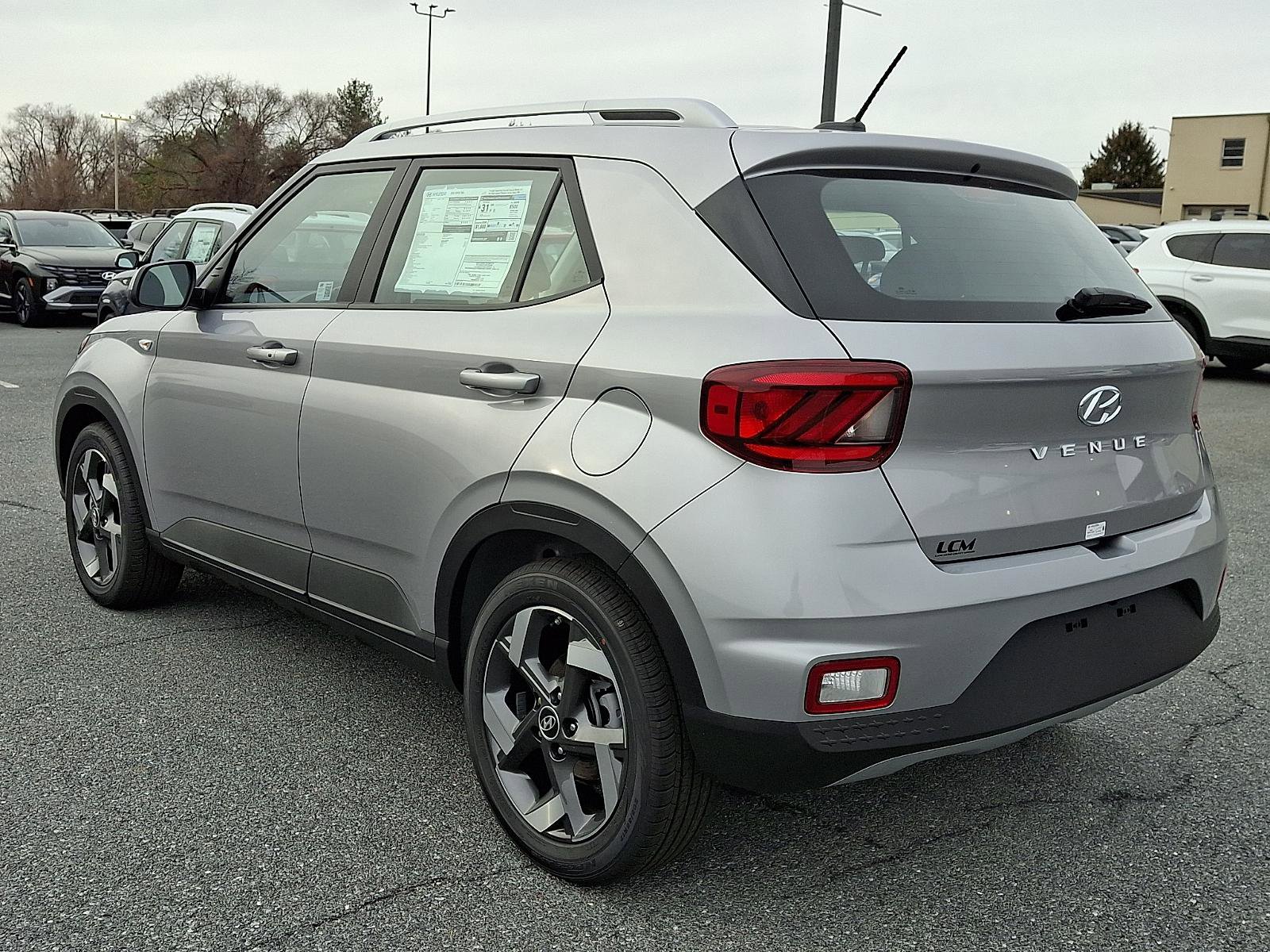 New 2026 Hyundai Venue SEL image 4