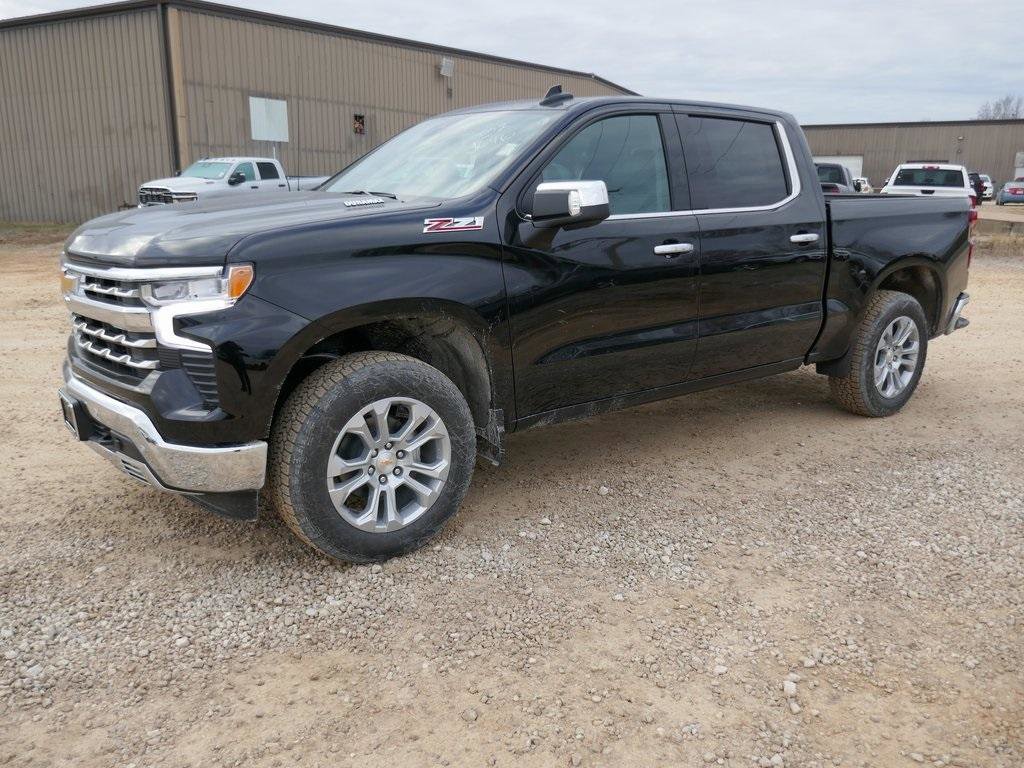 New 2026 Chevrolet Silverado 1500 LTZ w/ LTZ Premium Package image 8