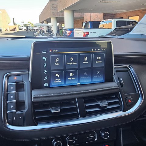 Used 2022 Chevrolet Tahoe Z71 w/ Luxury Package image 21