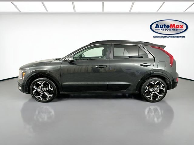 Used 2023 Kia Niro EX Touring image 9