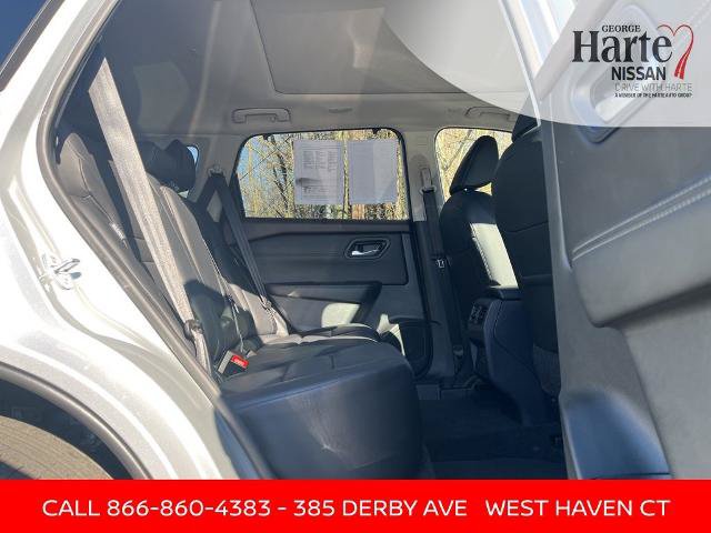 Certified 2023 Nissan Rogue SV w/ SV Premium B Package AWD/4WD image 24