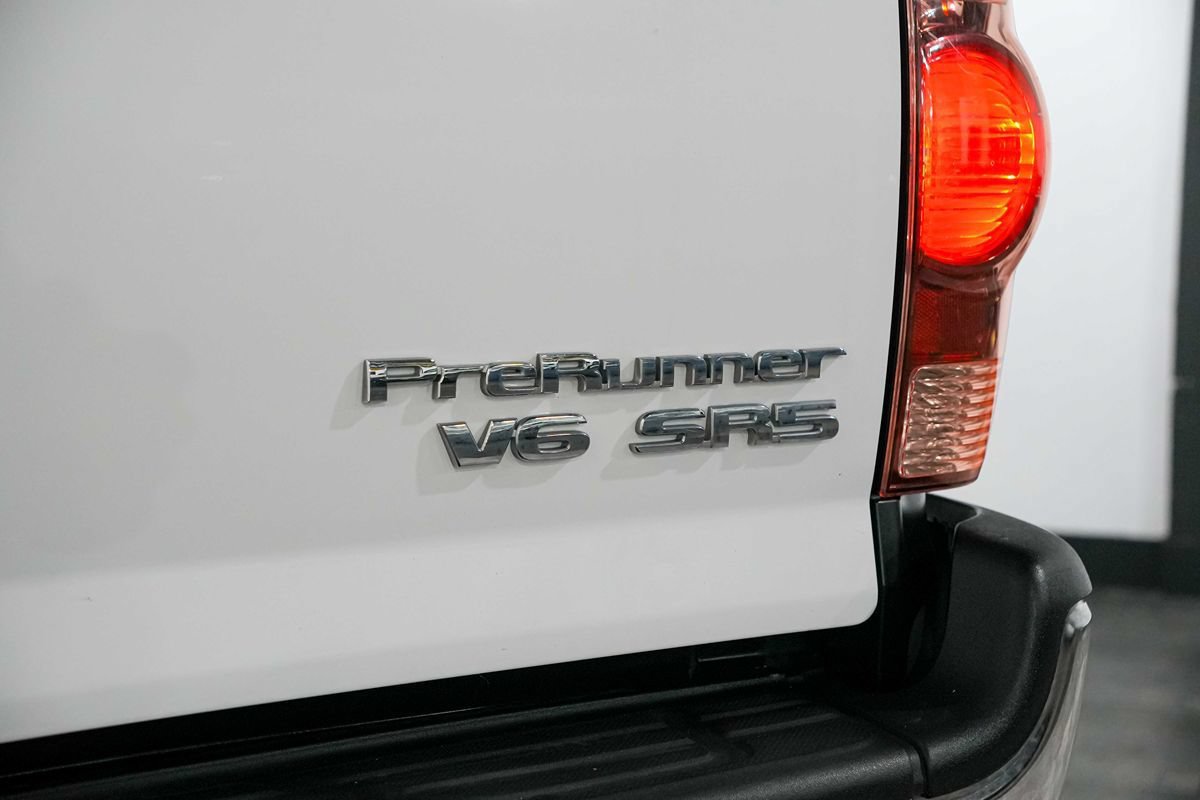 Used 2006 Toyota Tacoma PreRunner RWD image 12