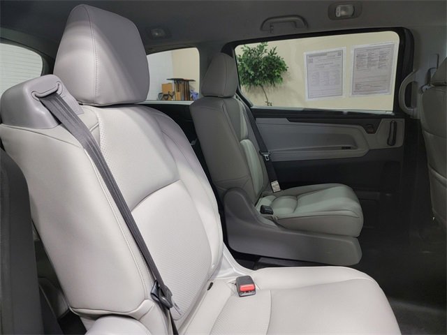 Used 2019 Honda Odyssey LX image 15