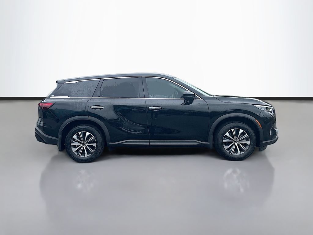 Used 2025 INFINITI QX60 Pure FWD image 2