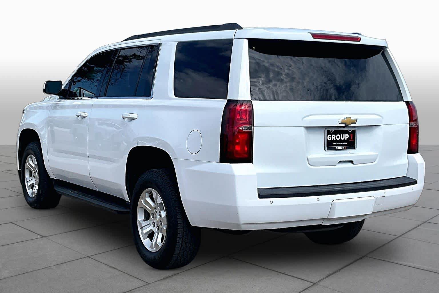 Used 2019 Chevrolet Tahoe LT w/ Luxury Package RWD image 11