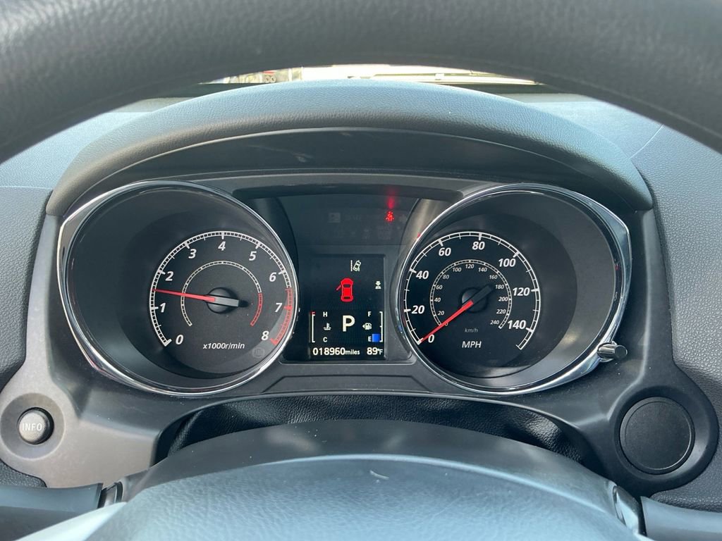 Used 2025 Mitsubishi Outlander ES image 19