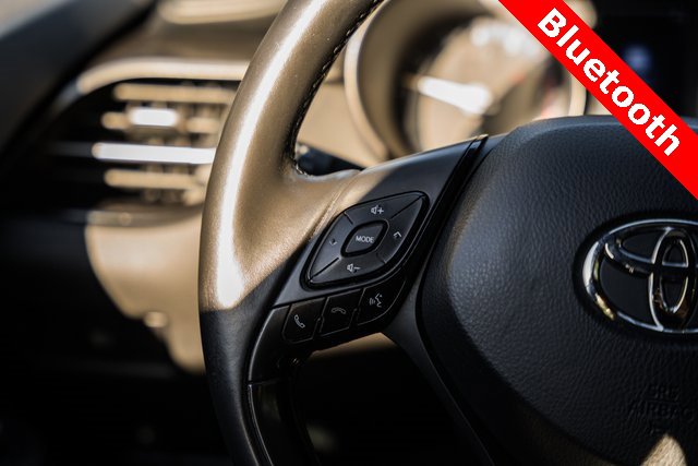 Used 2018 Toyota C-HR XLE image 11