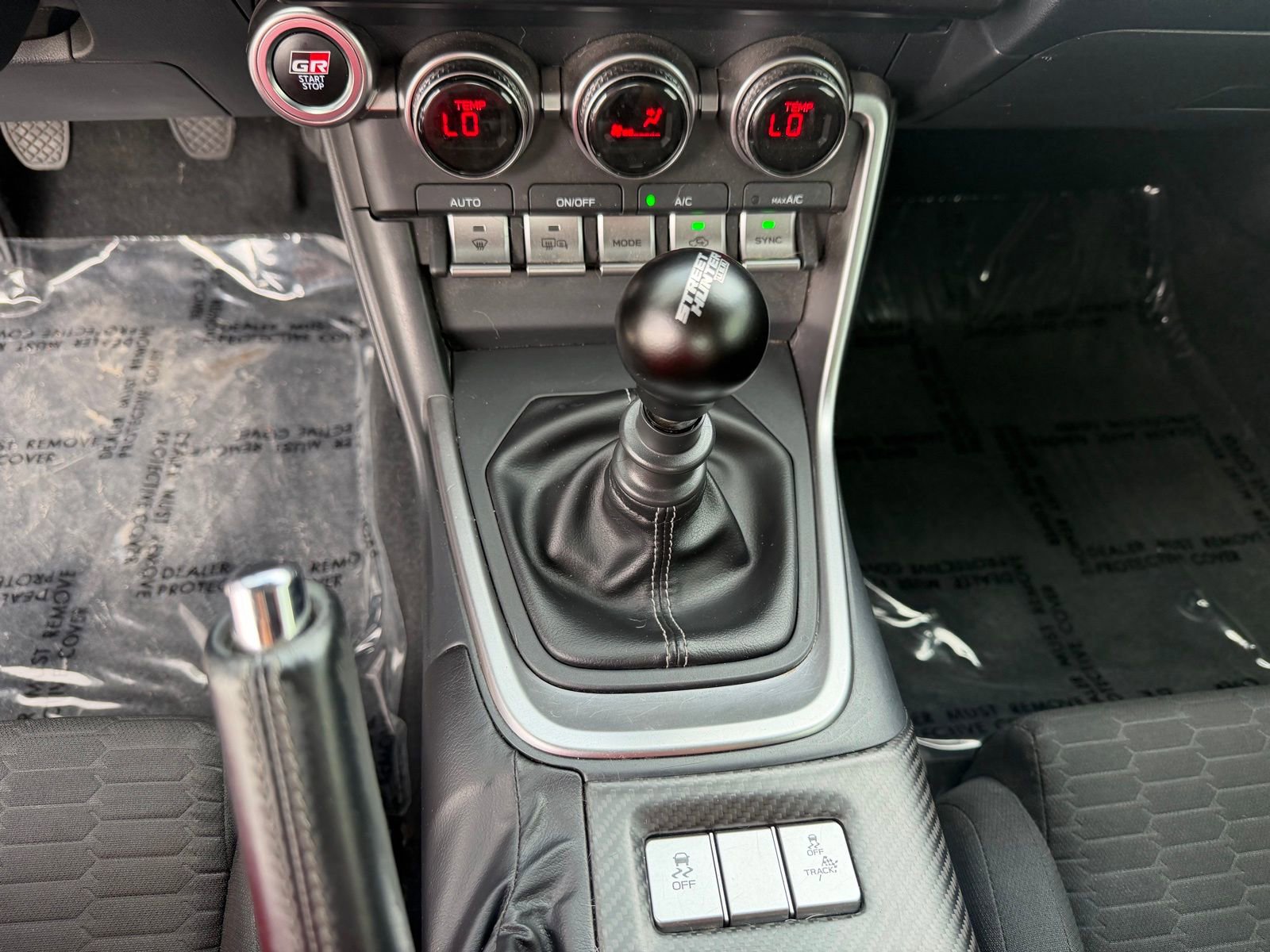 Used 2023 Toyota GR86 image 16