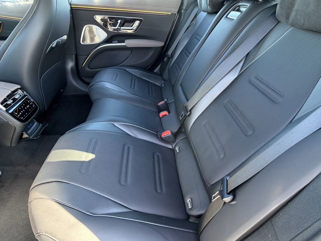 New 2025 Mercedes-Benz EQS AMG 4MATIC image 28
