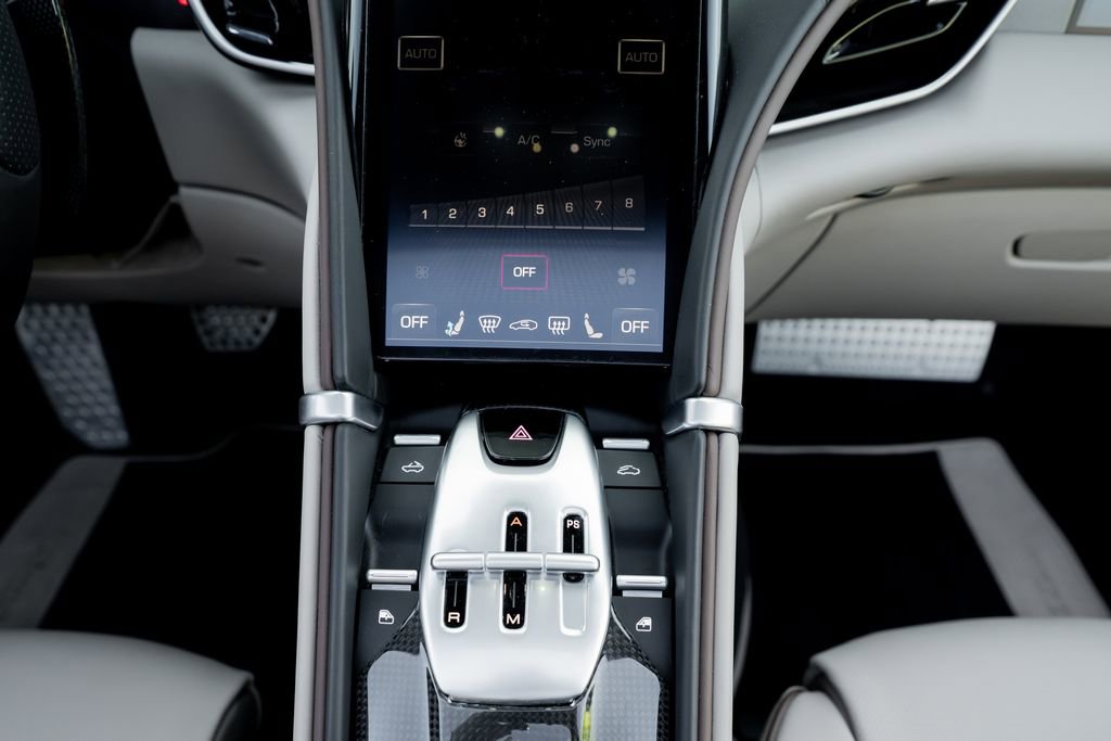 Certified 2024 Ferrari Roma Spider image 16