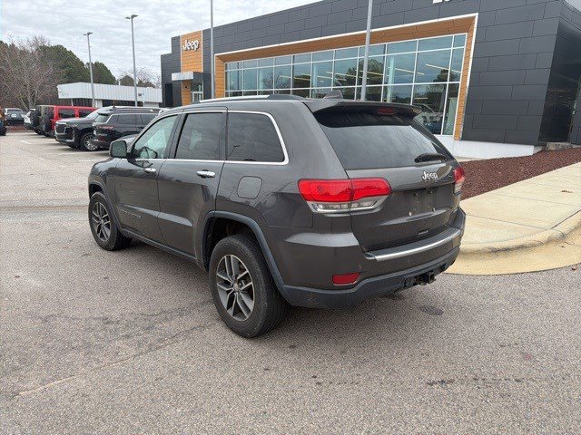 Used 2017 Jeep Grand Cherokee Limited w/ Trailer Tow Group IV image 3