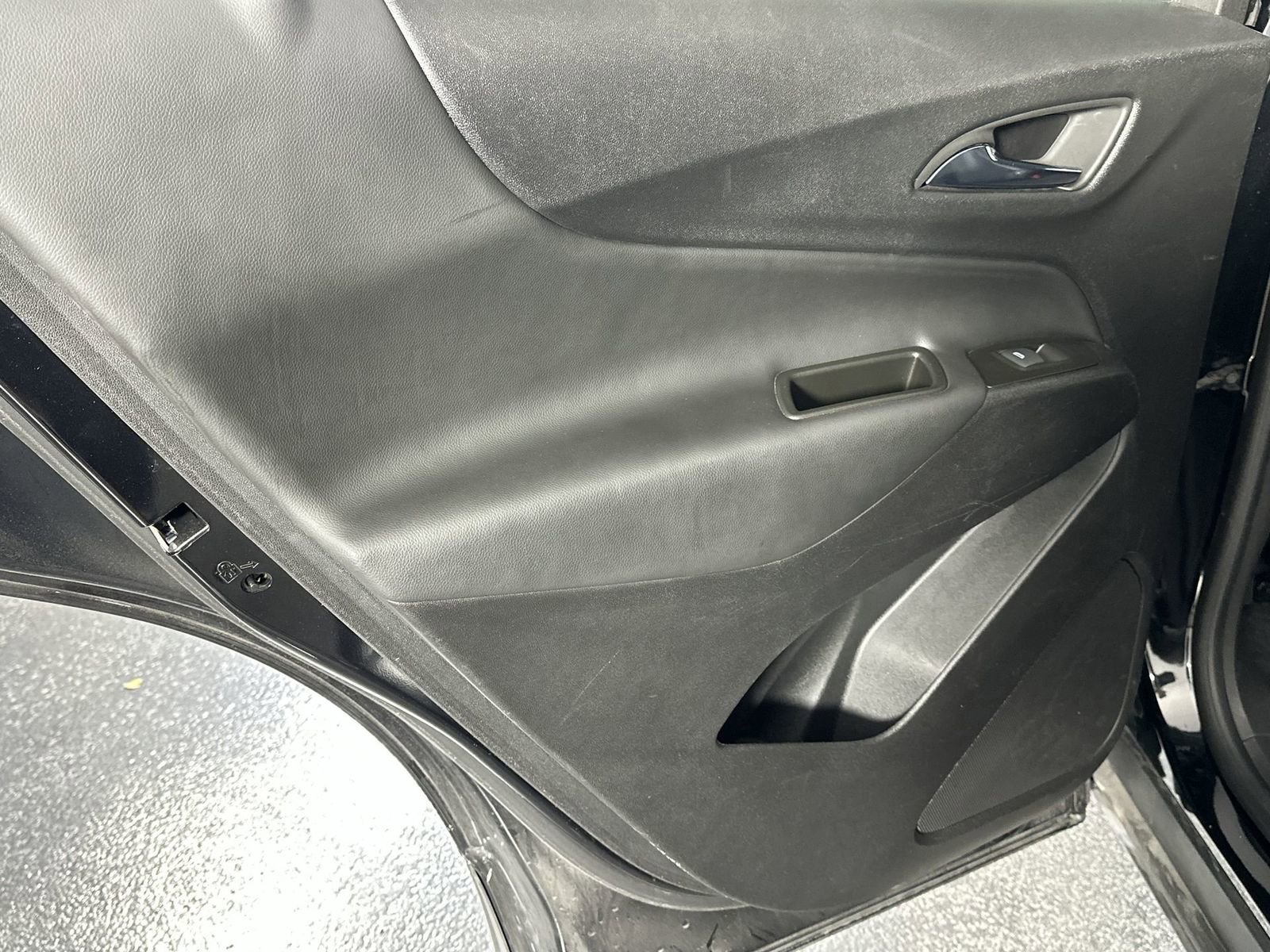 Used 2022 Chevrolet Equinox LT FWD image 33