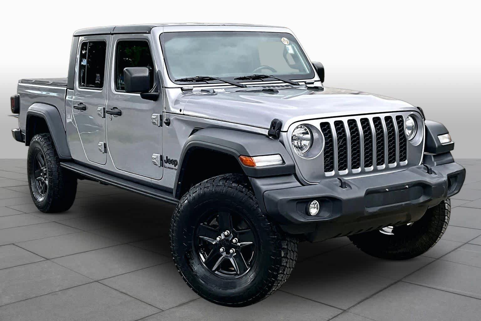 Used 2020 Jeep Gladiator Sport w/ Quick Order Package 24S AWD/4WD image 3