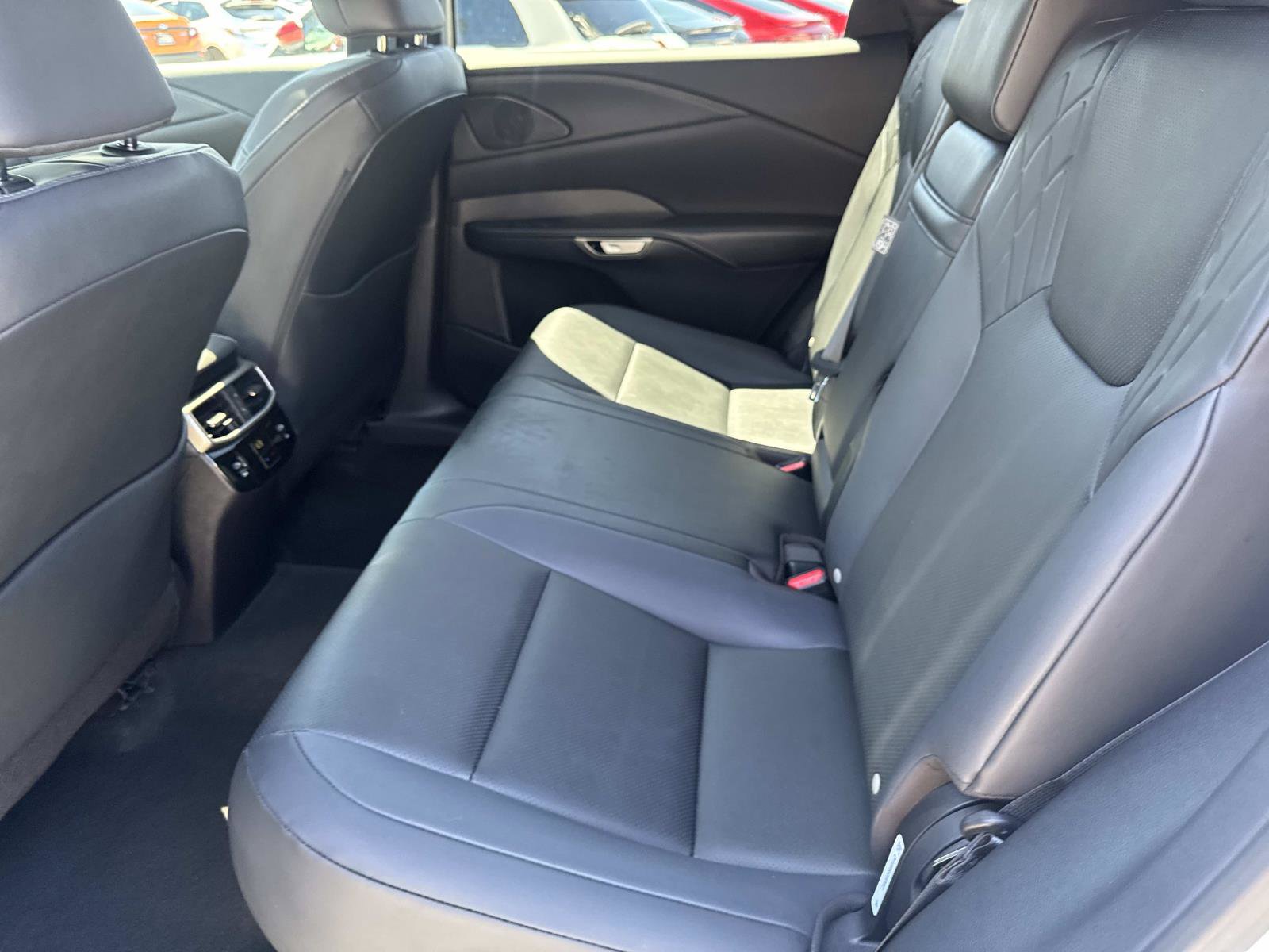 Used 2025 Lexus RX 350 FWD w/ Technology Package image 11
