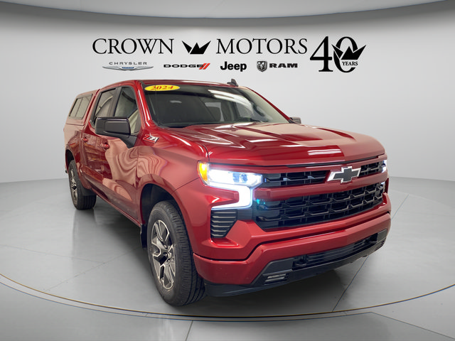 Used 2024 Chevrolet Silverado 1500 RST AWD/4WD image 9