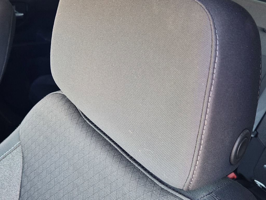 Certified 2025 Chevrolet Silverado 2500 Custom w/ Custom Value Package image 16