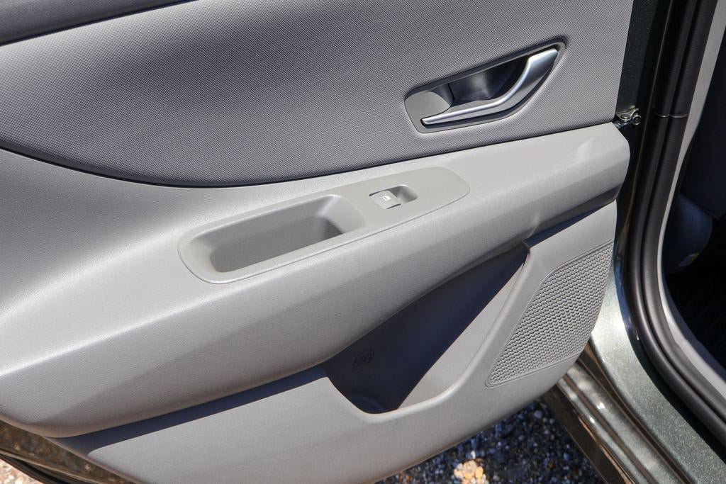 New 2026 Hyundai Elantra SEL Sport Premium FWD image 21