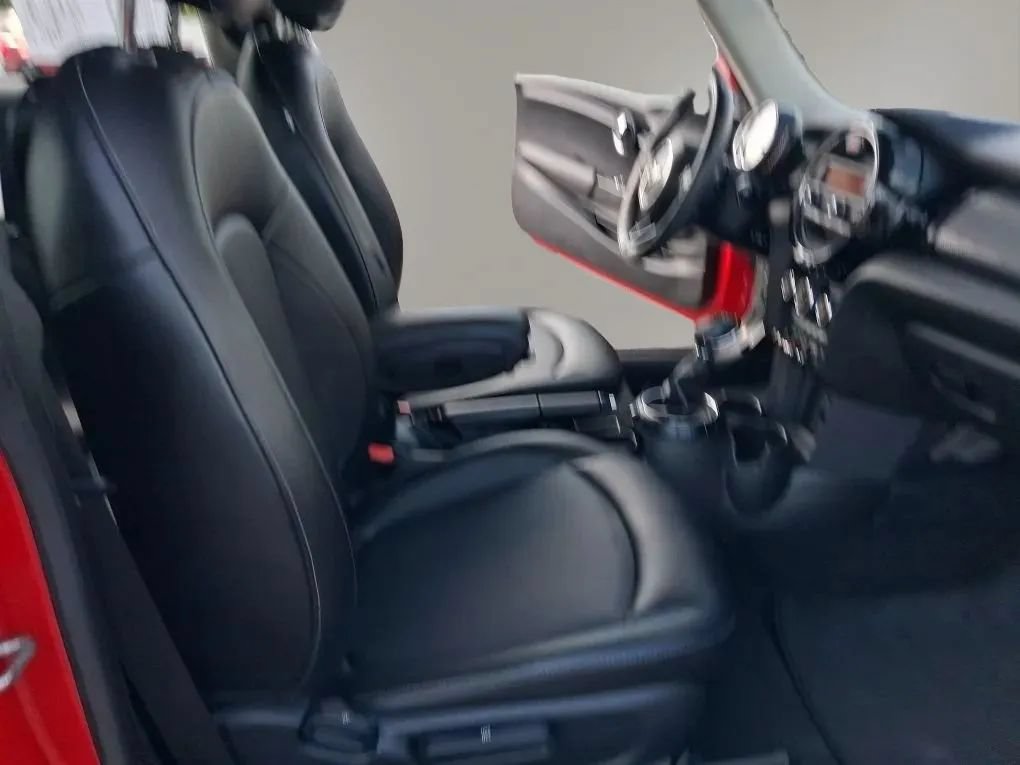 Used 2015 MINI Cooper 2-Door Hardtop FWD image 33