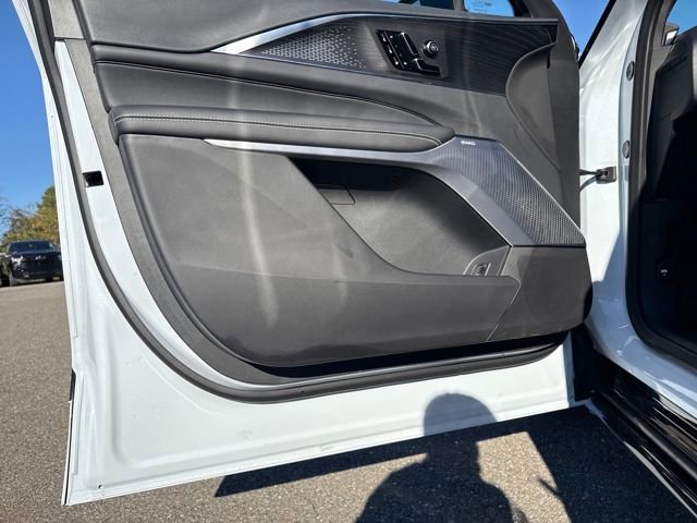 New 2026 Cadillac Lyriq V w/ LPO, Floor Liner Package image 10