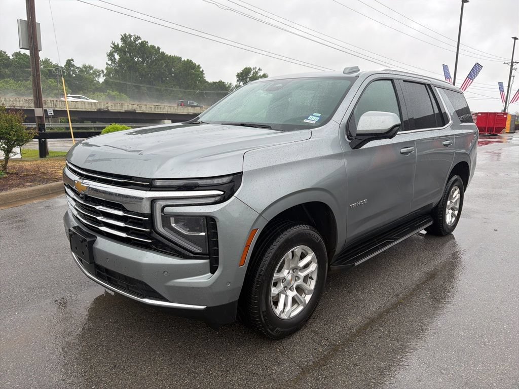 Used 2025 Chevrolet Tahoe LT RWD image 13