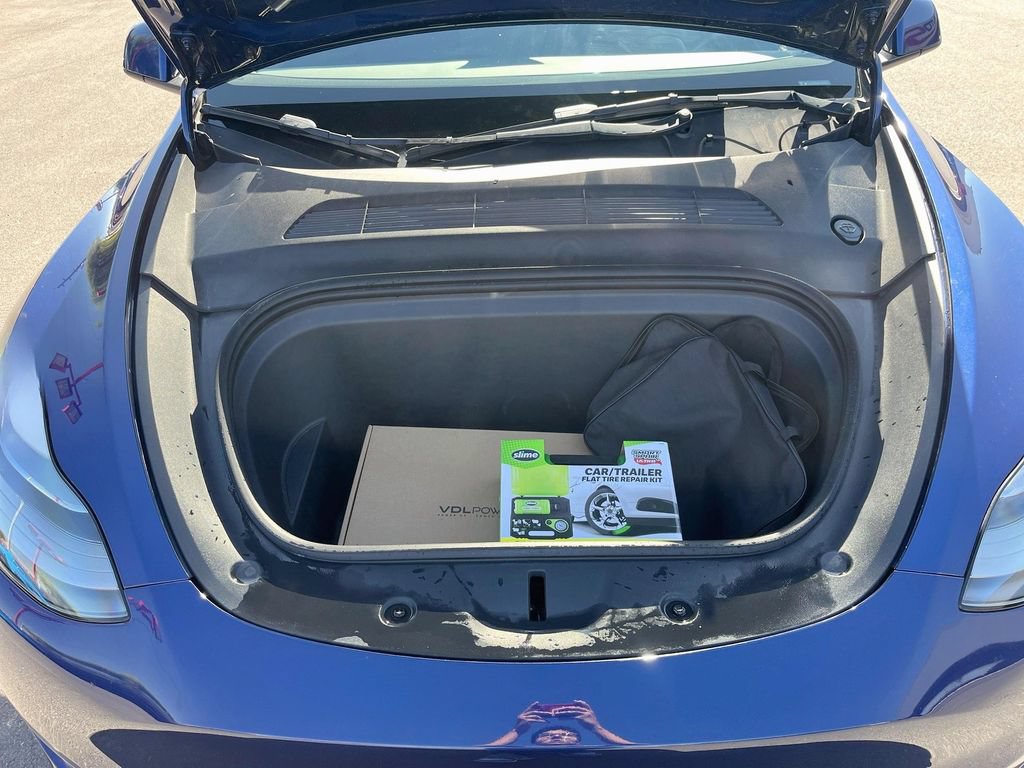 Used 2023 Tesla Model Y Long Range AWD/4WD image 31