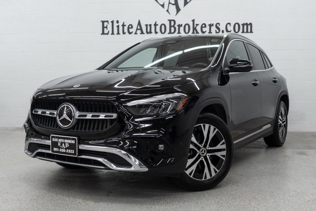 Used 2025 Mercedes-Benz GLA 250 4MATIC w/ Winter Package image 48