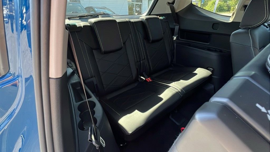 New 2026 Volkswagen Atlas SE image 13