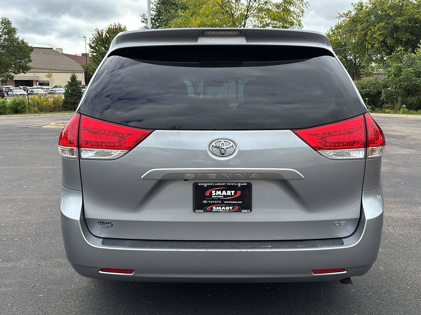 Used 2011 Toyota Sienna LE w/ Towing Pkg FWD image 22