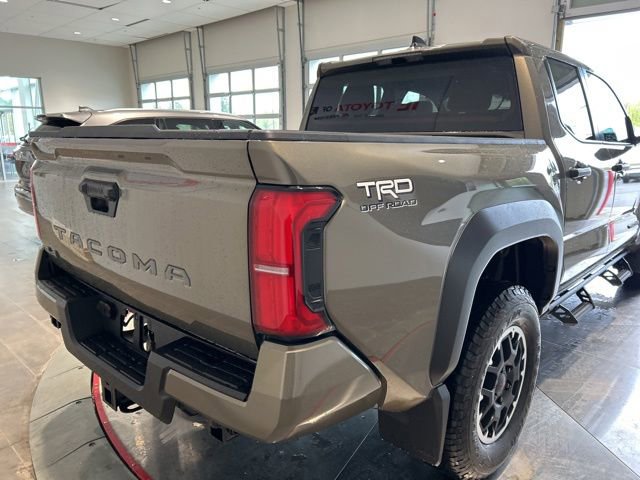 New 2026 Toyota Tacoma TRD Off-Road AWD/4WD image 6
