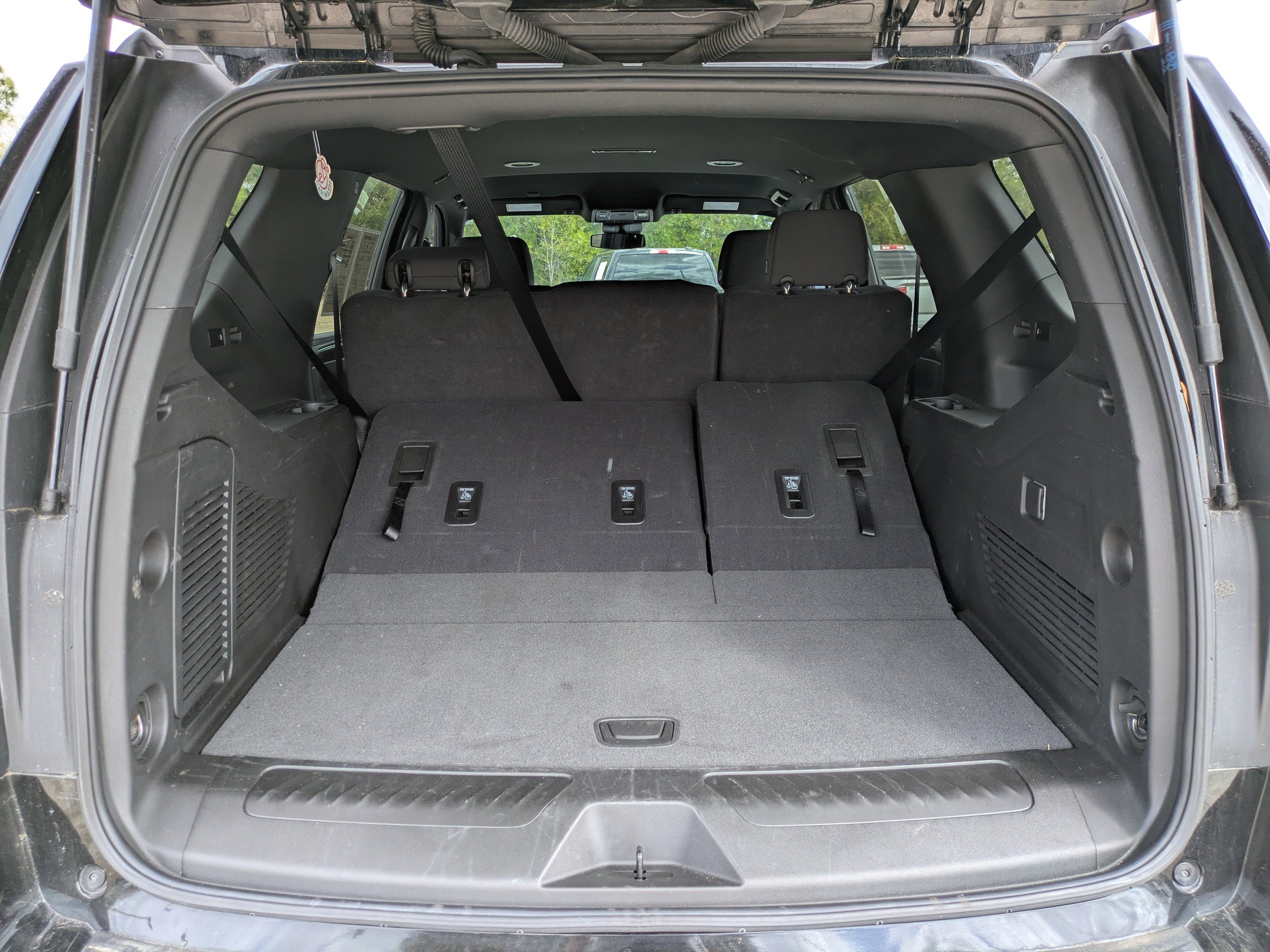 Used 2024 Chevrolet Tahoe LS image 13