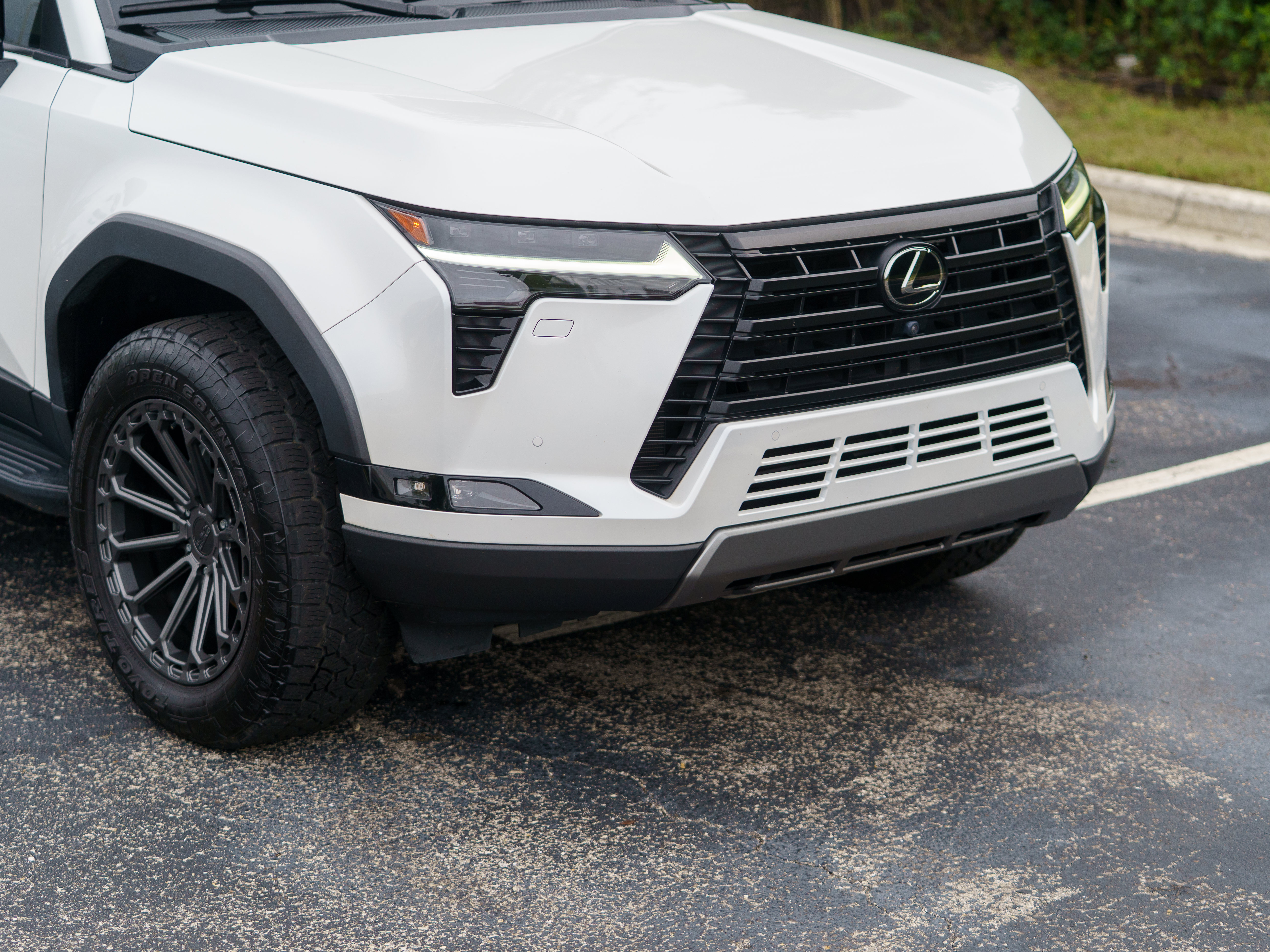 Used 2024 Lexus GX 550 AWD/4WD image 42