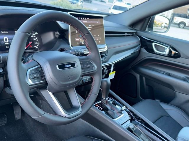 New 2026 Jeep Compass Trailhawk image 19