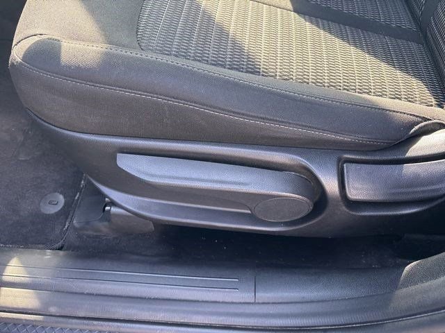 Used 2021 Kia Sorento LX image 12