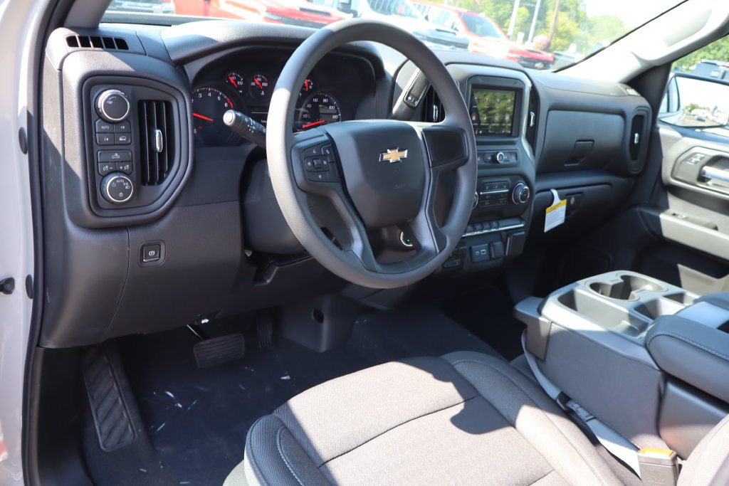 New 2026 Chevrolet Silverado 1500 Custom AWD/4WD image 6