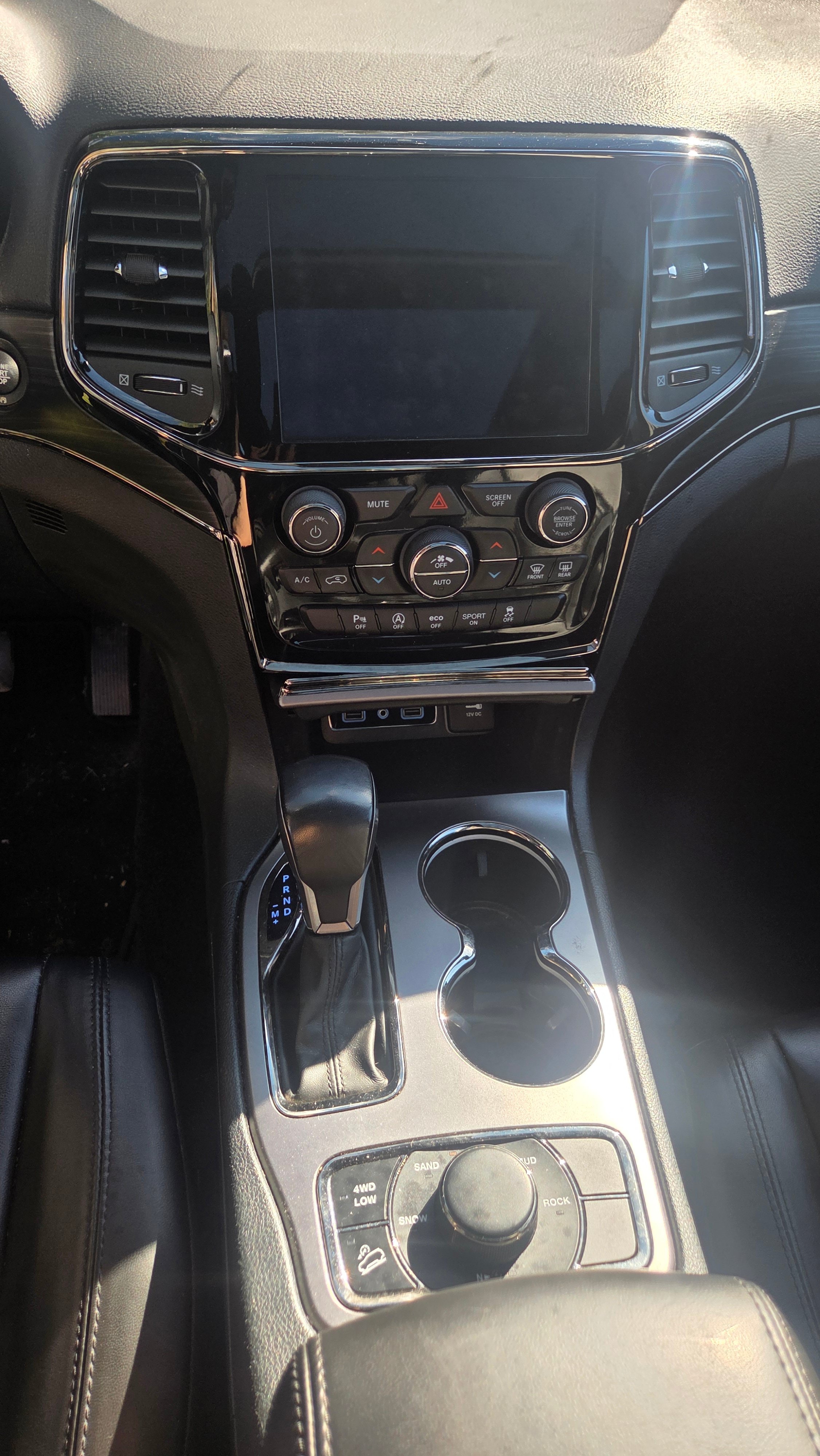 Used 2020 Jeep Grand Cherokee Limited X AWD/4WD image 8