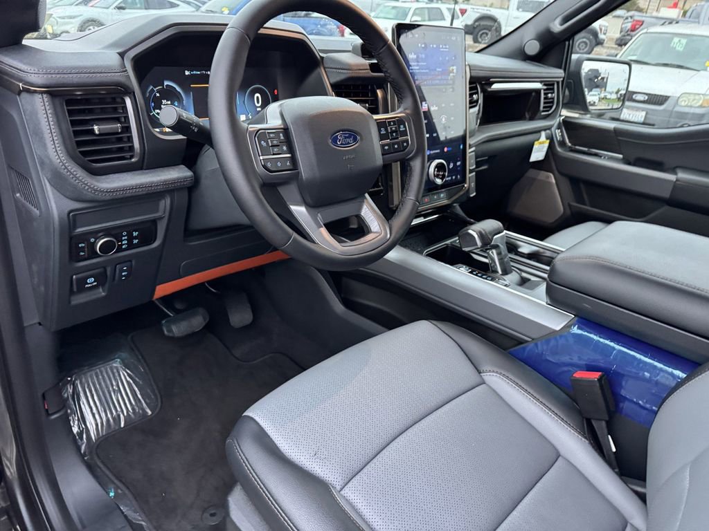 Used 2025 Ford F150 Lightning Lariat AWD/4WD image 11