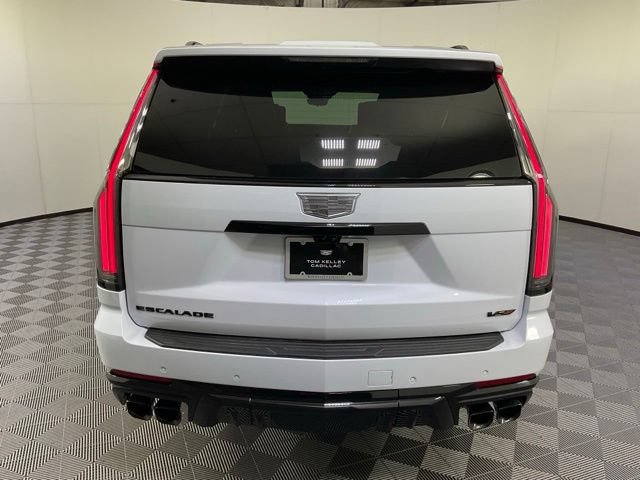 New 2026 Cadillac Escalade ESV V w/ LPO, ONYX Package AWD/4WD image 5