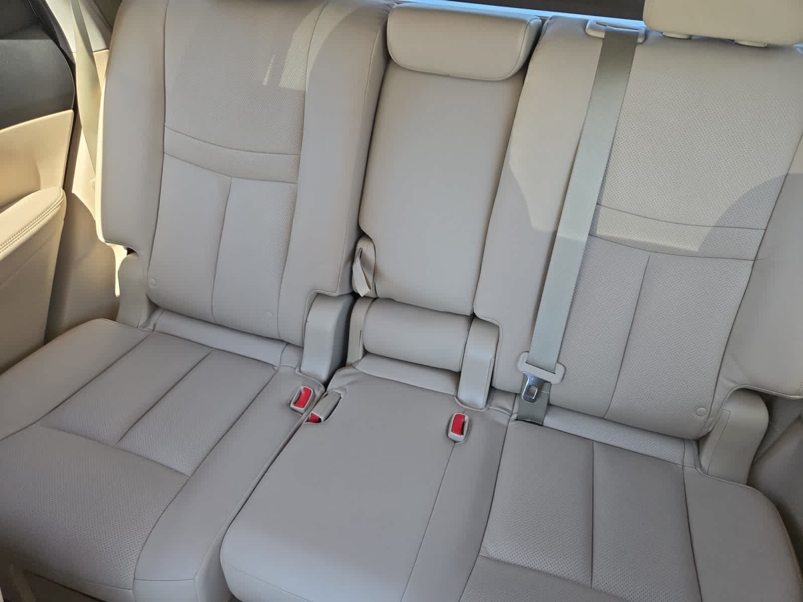 Used 2015 Nissan Rogue SL w/ SL Premium Package FWD image 13