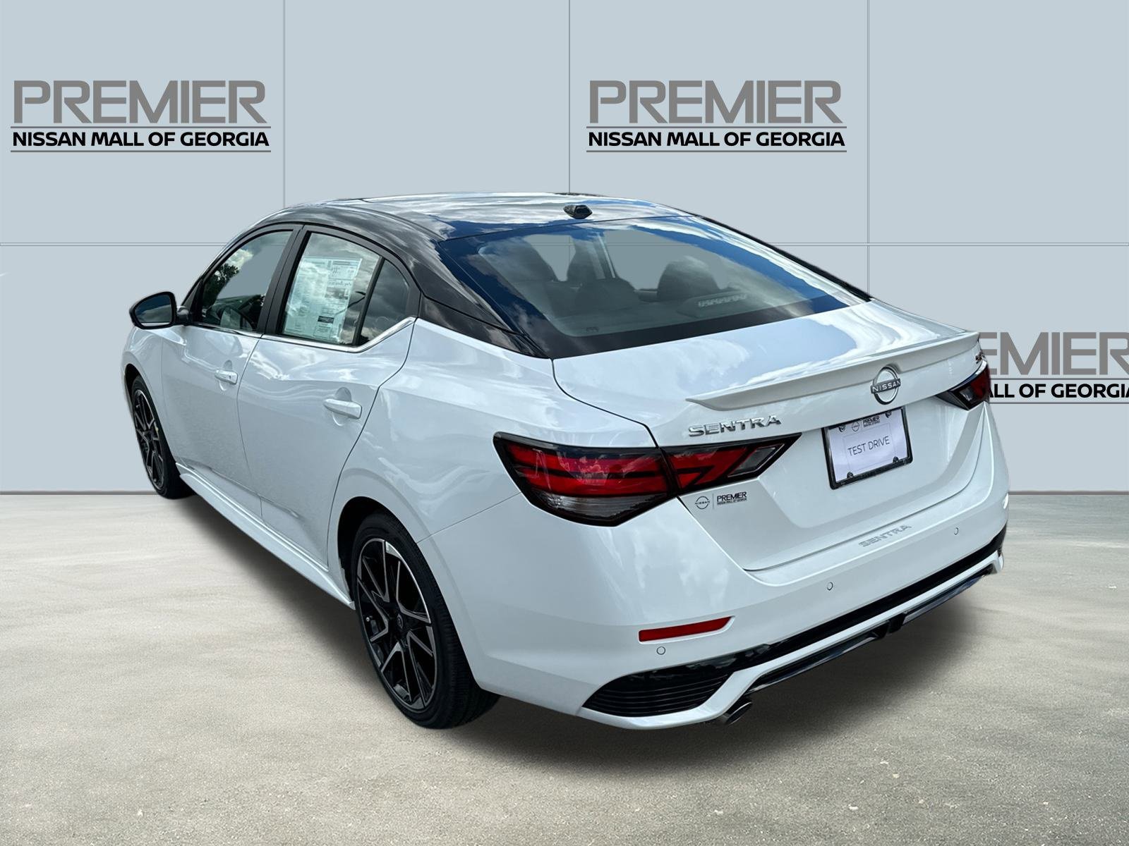 New 2025 Nissan Sentra SR w/ SR Premium Package image 7