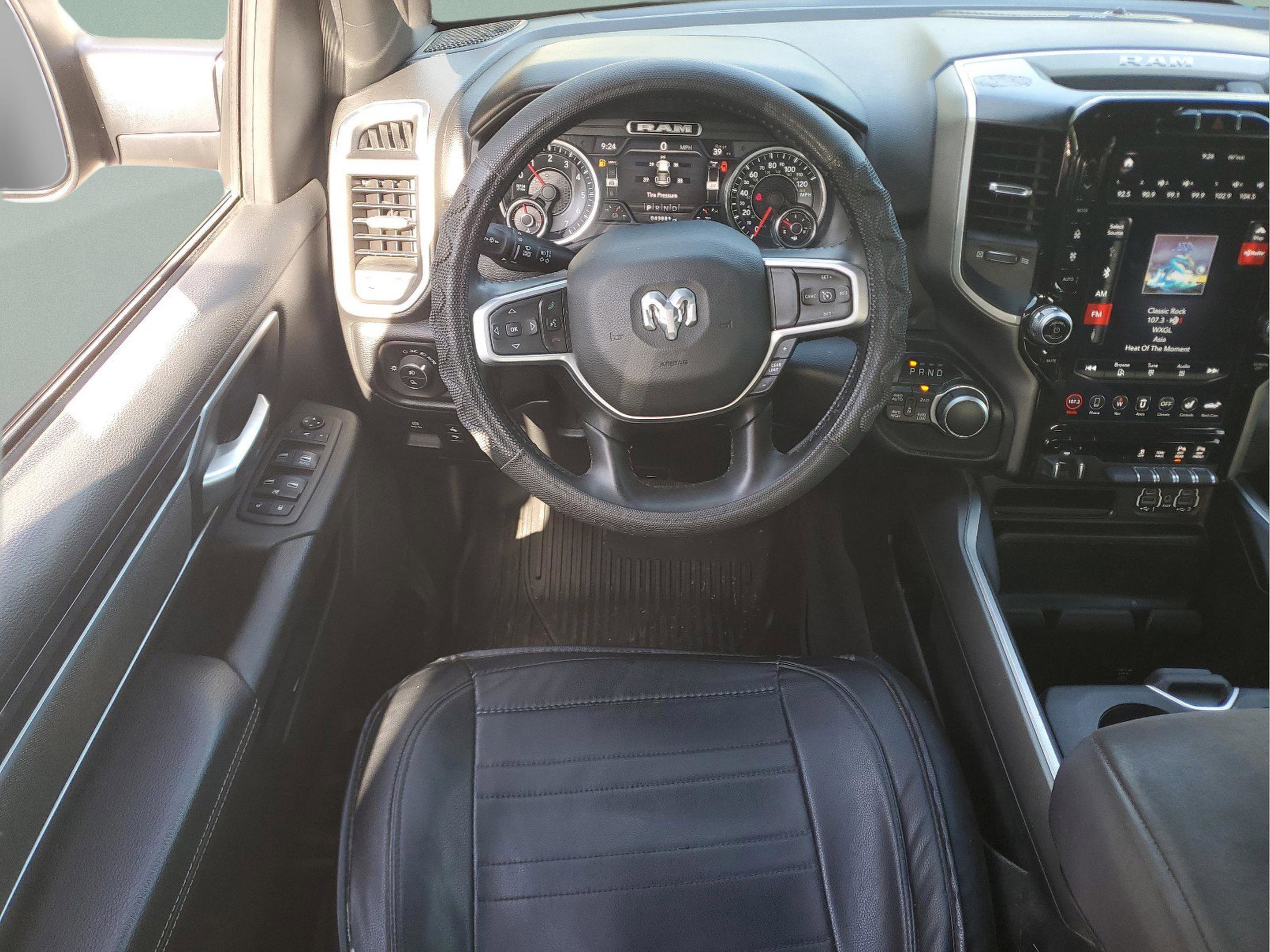 Used 2021 RAM 1500 Big Horn image 8
