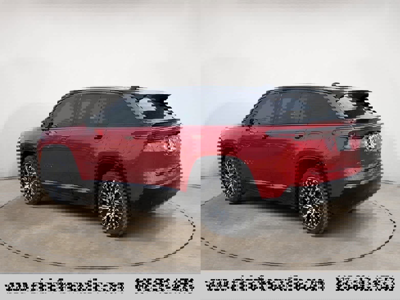 Used 2025 Jeep Wagoneer S Limited AWD/4WD image 5