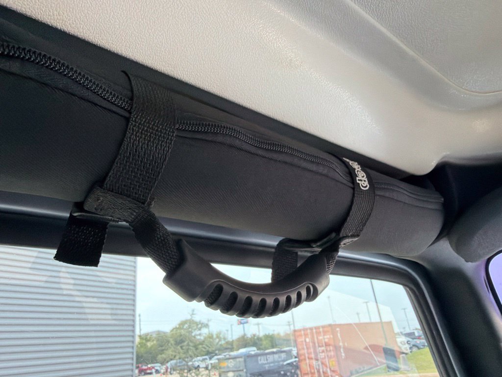 Used 2016 Jeep Wrangler Unlimited Sport AWD/4WD image 22