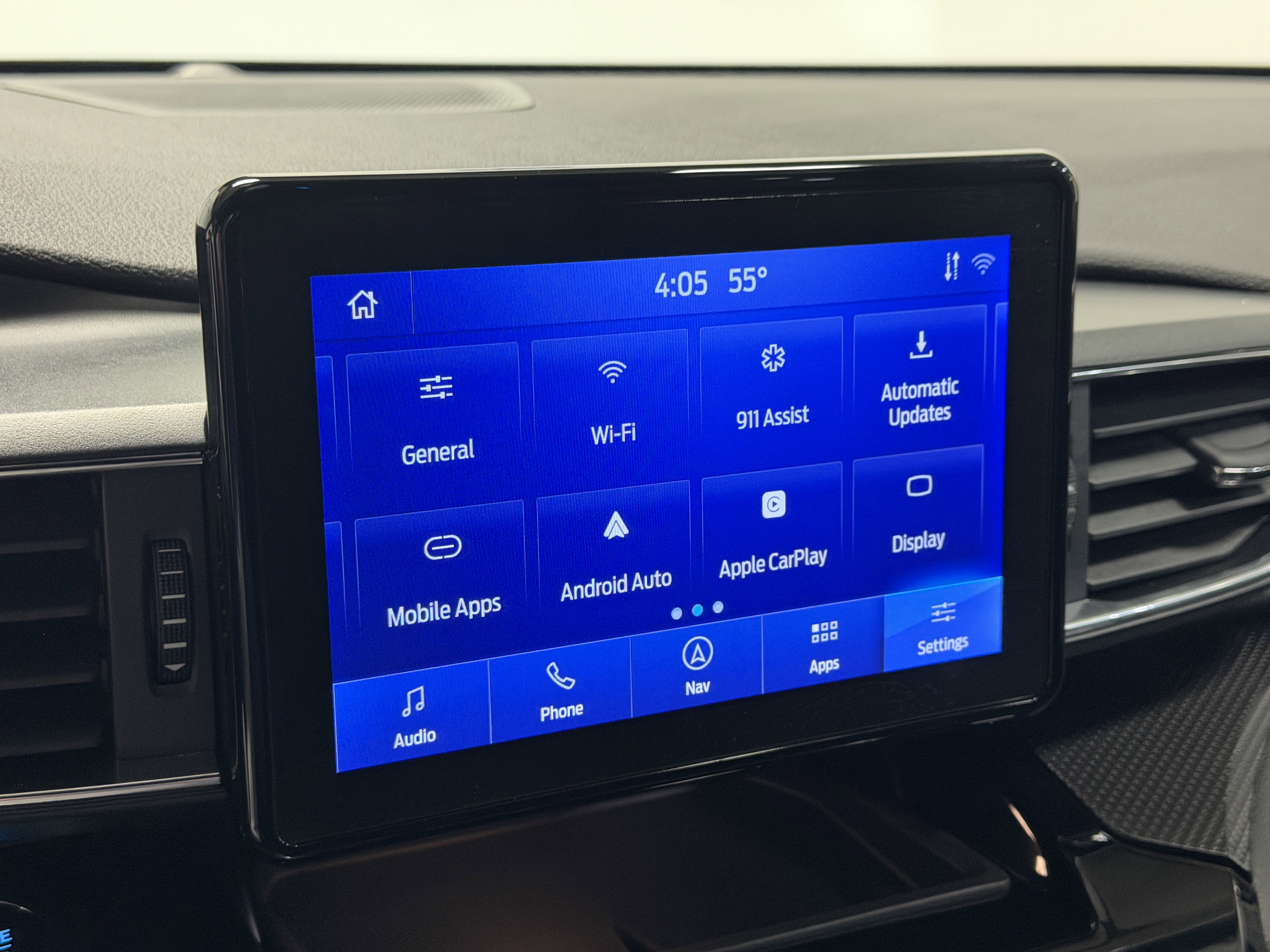 Used 2024 Ford Explorer ST-Line w/ Class IV Trailer Tow Package image 9