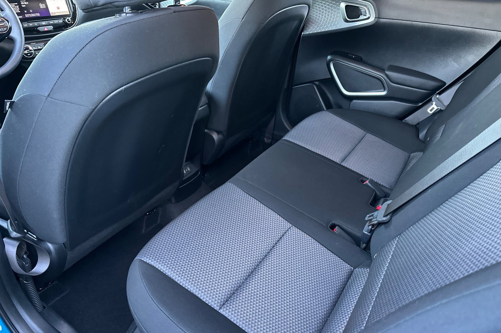 Certified 2024 Kia Soul S image 9