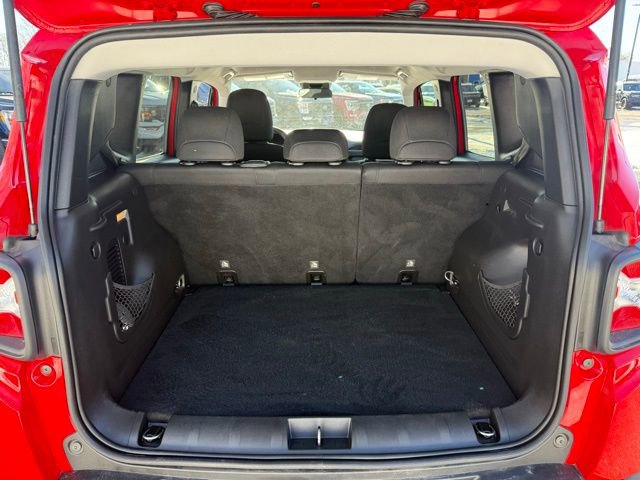 Used 2019 Jeep Renegade Sport w/ Sport Appearance Group image 6