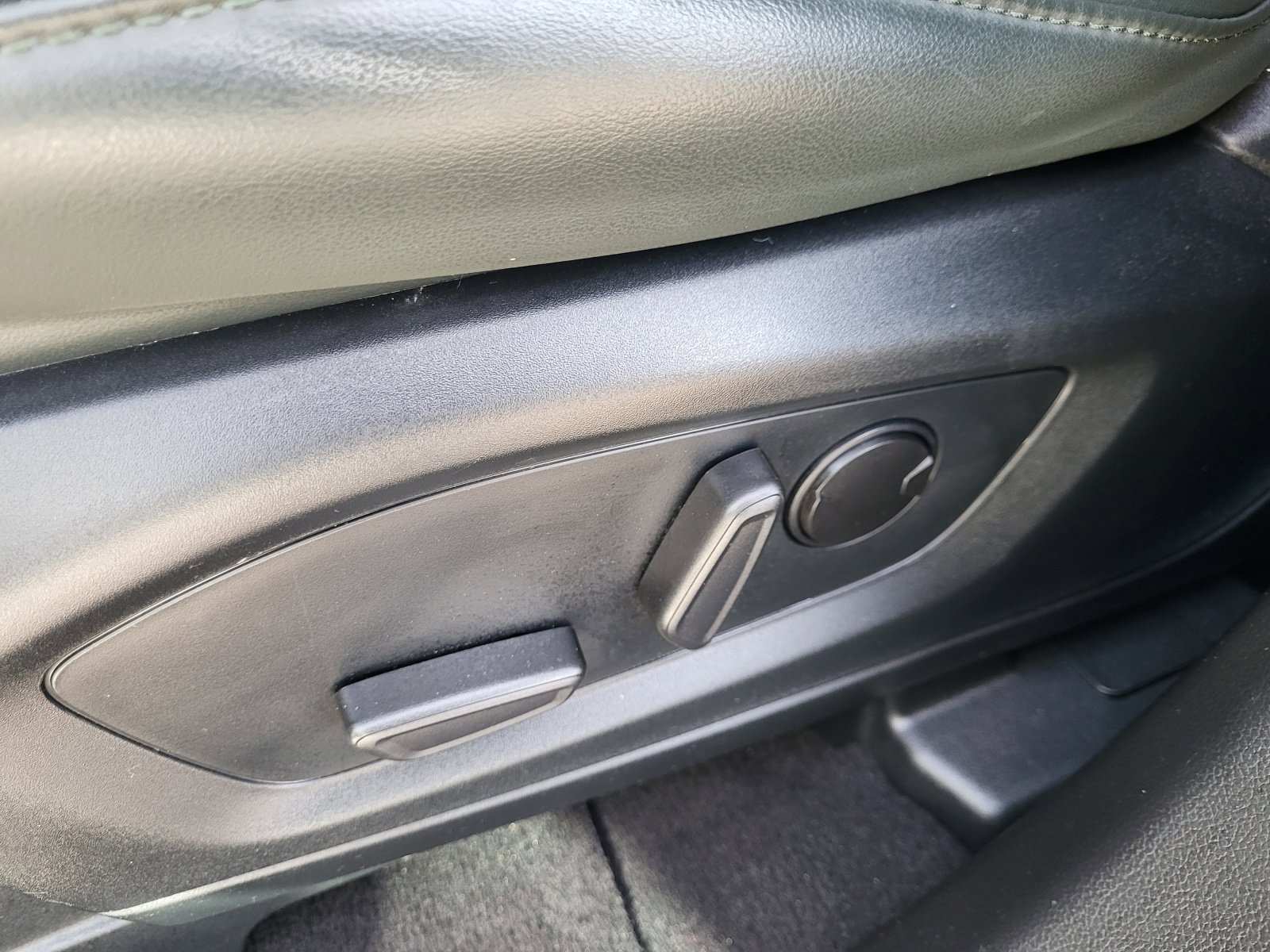 Used 2024 Ford Explorer Timberline w/ Timberline Technology Package image 15