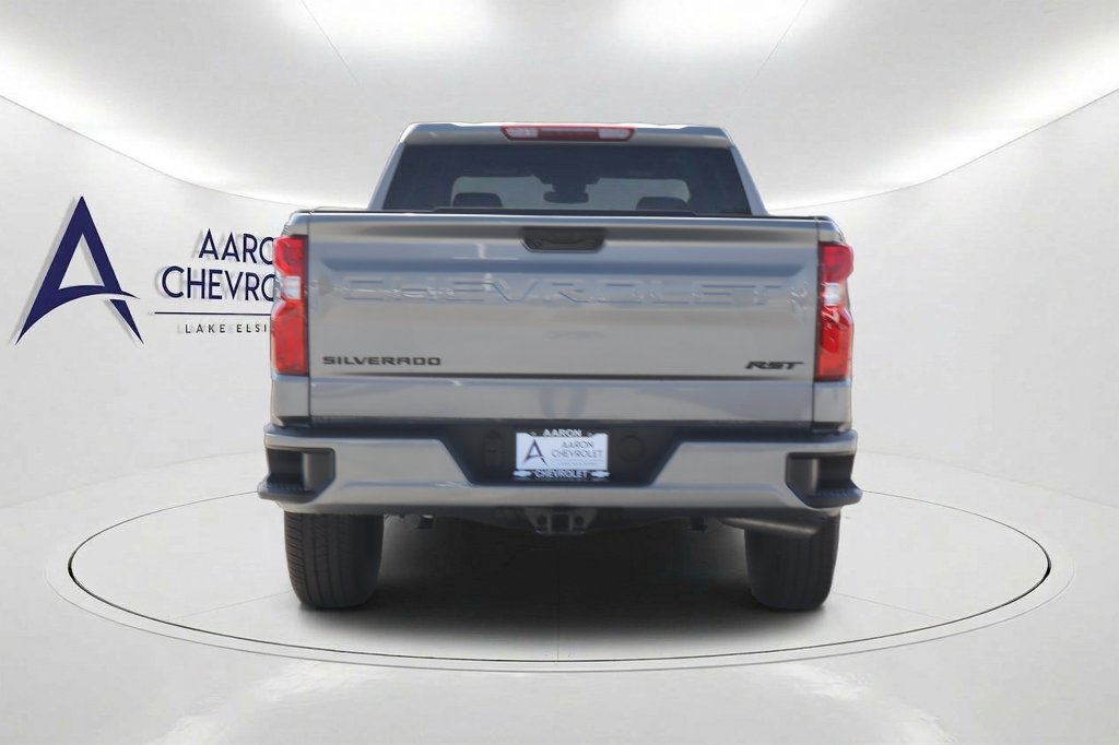 New 2026 Chevrolet Silverado 1500 RST w/ LPO, Dark Essentials Package RWD image 5