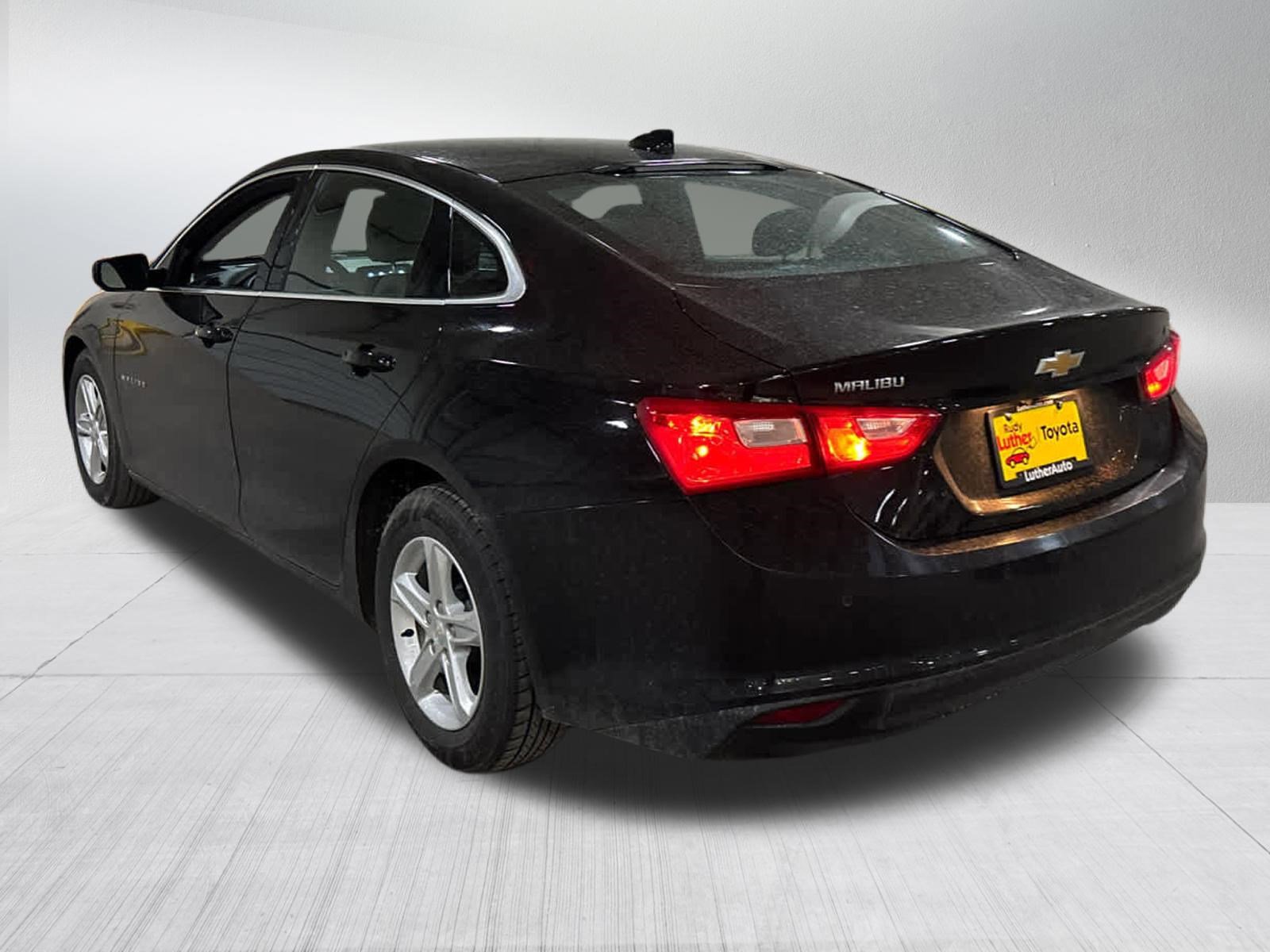 Used 2024 Chevrolet Malibu LT image 8