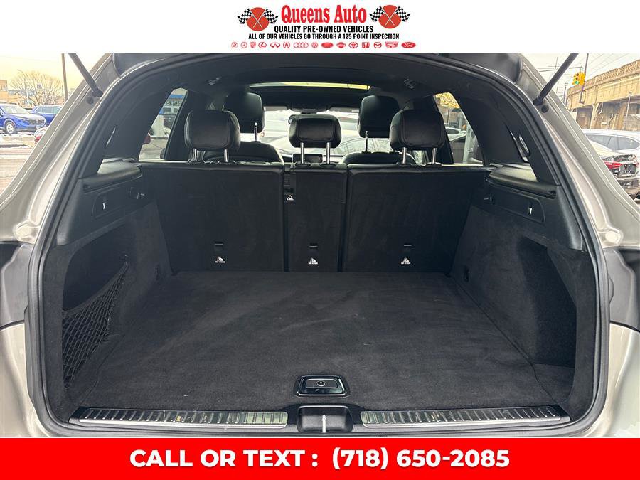 Used 2019 Mercedes-Benz GLC 300 GLC 300 4MATIC SUV w/ Premium Package image 14