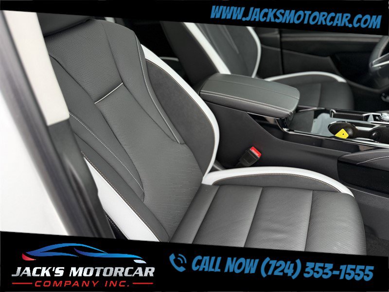Used 2025 Buick Envision Sport Touring AWD/4WD image 30